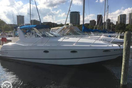 Chris-Craft Crowne 322 for sale in United States of America for $33,400 (£23,913)