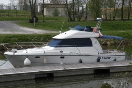 Beneteau Antares 10.80 for sale in France for €57,000 (£49,889)