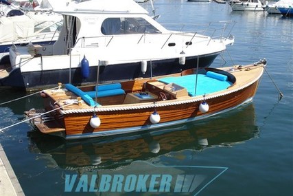 Mussini Giorgio Utility 660 for sale in Italy for €58,000 (£51,573)