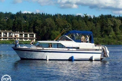 Chris-Craft Constellation Salon MY for sale in United States of America for $25,000 (£18,619)