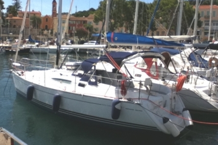 Jeanneau Sun Odyssey 29.2 for sale in France for €37,000 (£32,425)