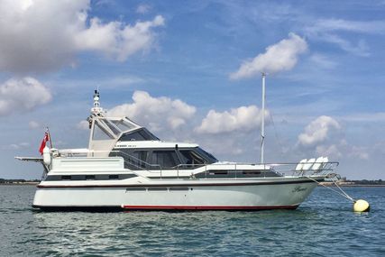 Linssen 382 SCX Motor Cruiser for sale in United Kingdom for £89,000