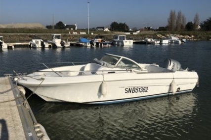 Beneteau Ombrine 630 for sale in France for €12,000 (£10,775)