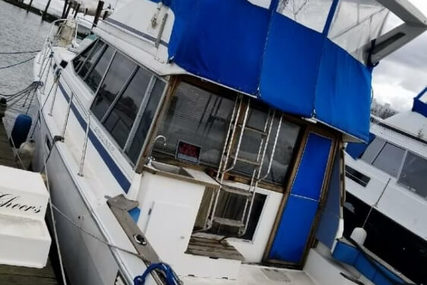 Bayliner 3270 Motor Yacht for sale in United States of America for $27,800 (£21,403)
