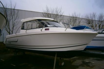 Jeanneau Merry Fisher 755 Marlin for sale in France for €41,000 (£35,717)