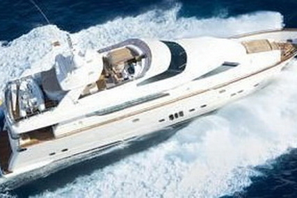 Elegance Yachts 90 Dynasty for sale in Germany for 999.000 € (877.871 £)