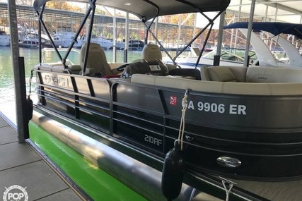 coach 20 for sale in United States of America for $43,900 (£31,347)