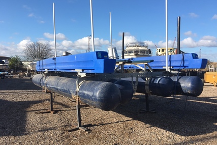Hydro Hoist for sale in United Kingdom for £2,995