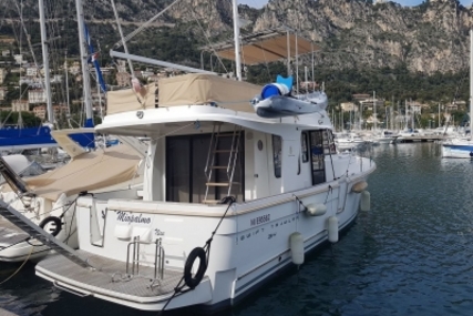 Beneteau Swift Trawler 34 for sale in France for €168,000 (£147,001)