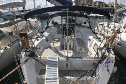 Jeanneau Voyage 12.50 for sale in France for €80,000 (£70,020)