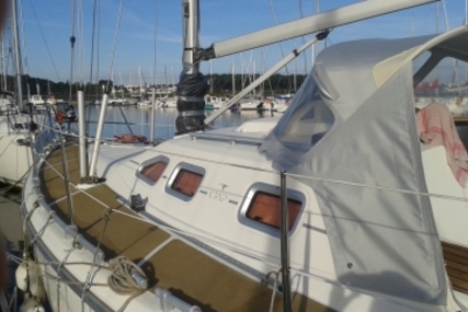Etap Yachting 37 S for sale in France for €75,000 (£65,440) Etap Yachting 37 S for sale in France for €75,000 (£65,440)