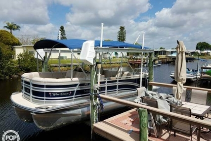 Harris 220 Solstice Coastal Edition for sale in United States of America for $67,200 (£51,015)
