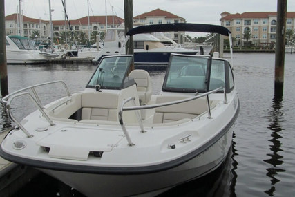 Boston Whaler 230 Vantage for sale in United States of America for $89,900 (£70,164) Boston Whaler 230 Vantage for sale in United States of America for $89,900 (£70,164)