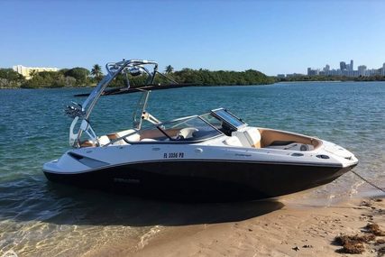 Sea-doo 20 for sale in United States of America for $27,800 (£20,637)