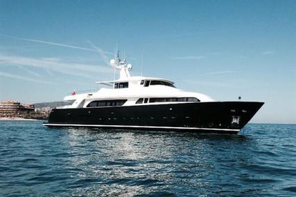 Custom Line Navetta 30 for sale in Spain for €2,000,000 (£1,757,701)