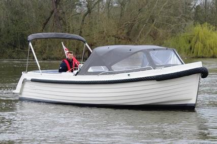 Interboat Intender 820 for sale in United Kingdom for £71,168