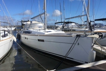 Beneteau Oceanis 45 for sale in France for €179,000 (£156,073)