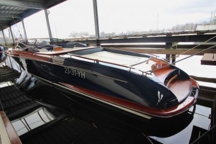 Riva 33 Aqua for sale in Netherlands for €275,000 (£238,054)