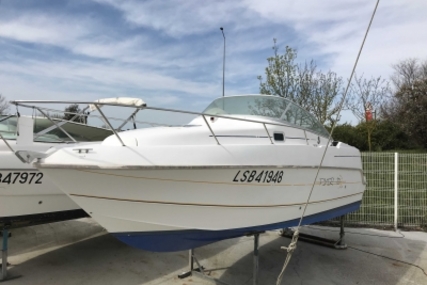 Beneteau Flyer 701 for sale in France for €15,000 (£13,159)