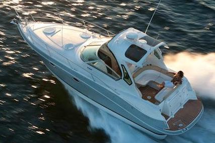 Four Winns V335 for sale in Spain for €139,000 (£121,090)