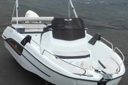Beneteau Flyer 6 Spacedeck for sale in France for €31,500 (£27,568)