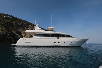 Viudes 24 M for sale in France for €380,000 (£333,085)