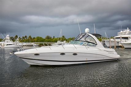 Four Winns 358 Vista for sale in United States of America for $150,000 (£117,629)
