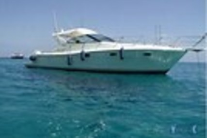 Uniesse Marine UNIESSE 42 OPEN for sale in Italy for €165,000 (£144,531)