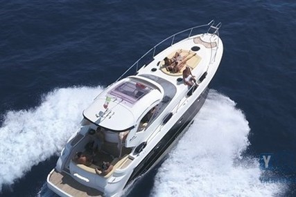 Manò Marine M 35 for sale in Italy for €115,000 (£100,734)