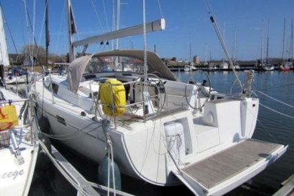 Hanse 415 for sale in Germany for €149,000 (£129,551)