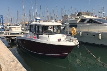 Jeanneau Merry Fisher 755 Marlin for sale in France for €43,000 (£37,579)