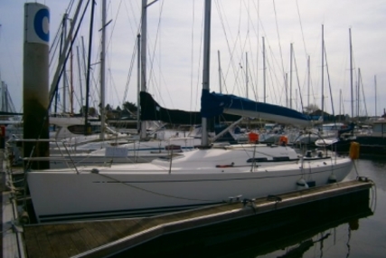 X-Yachts X-35 for sale in France for €80,000 (£70,108)