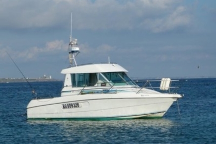 Jeanneau Merry Fisher 800 for sale in France for €23,000 (£20,147)