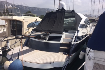 Pershing 46 for sale in Croatia for €279,000 (£238,978)