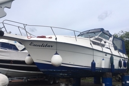 Cruisers Yachts 32 for sale in United Kingdom for £14,995