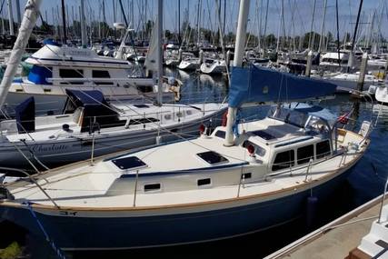 Islander Freeport 36 for sale in United States of America for $61,200 (£45,925)