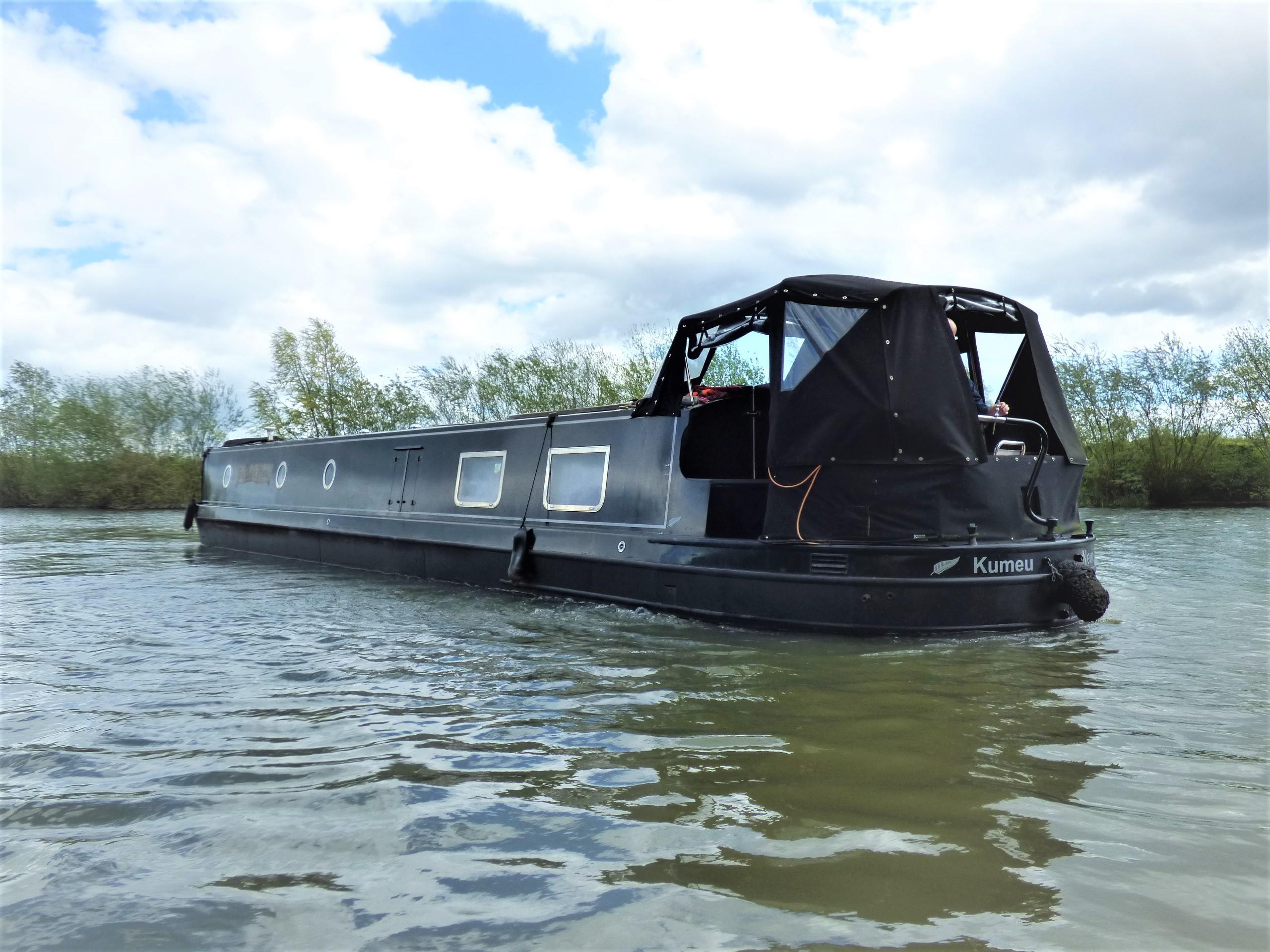 Wide Beam Narrowboat 60 x 10