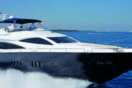 Sunseeker 90 for sale in Netherlands for €2,200,000 (£1,925,400)