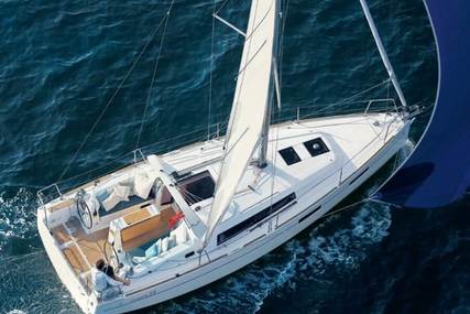 Beneteau 35 Oceanis WE - lifting keel for sale in United States of America for $190,000 (£146,281)