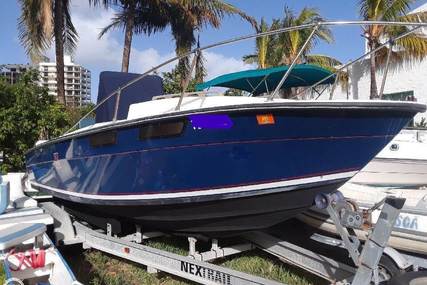 Custom 24 for sale in United States of America for $8,500 (£6,464)
