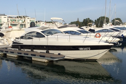 Pershing 46 for sale in Croatia for €280,000 (£249,250)