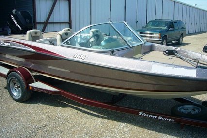 Triton SF-18 for sale in United States of America for $15,500 (£11,631)
