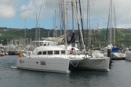 Lagoon 380 for sale in Portugal for €195,000 (£170,414)