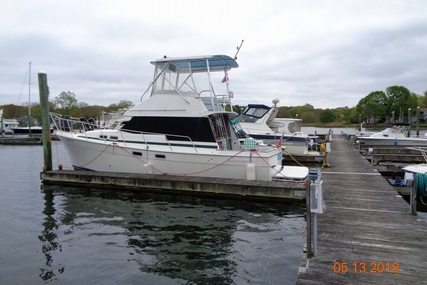 Bayliner 3270 Motor Yacht for sale in United States of America for $24,995 (£18,648)