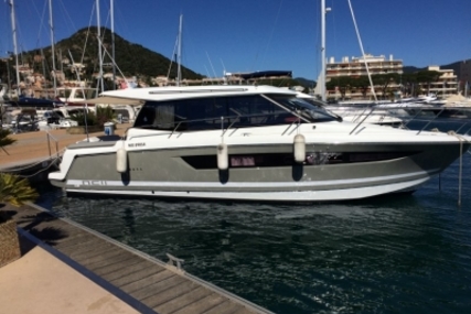 Jeanneau NC 11 for sale in France for €179,000 (£156,797)