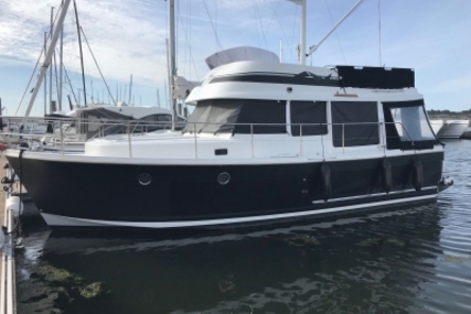 Beneteau Swift Trawler 34 for sale in France for €264,000 (£236,941)