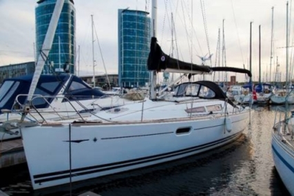Jeanneau Sun Odyssey 36i for sale in United Kingdom for £67,500