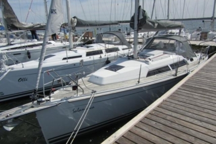 Hanse 320 for sale in Germany for €69,900 (£61,230)