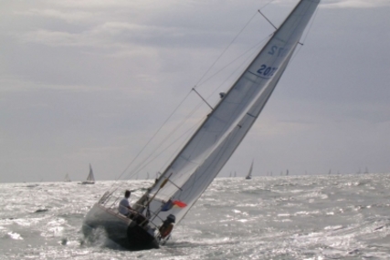 Illingworth MAïCA for sale in France for €48,000 (£42,127)