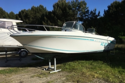 Jeanneau Cap Camarat 625 Open for sale in France for €10,000 (£8,759)